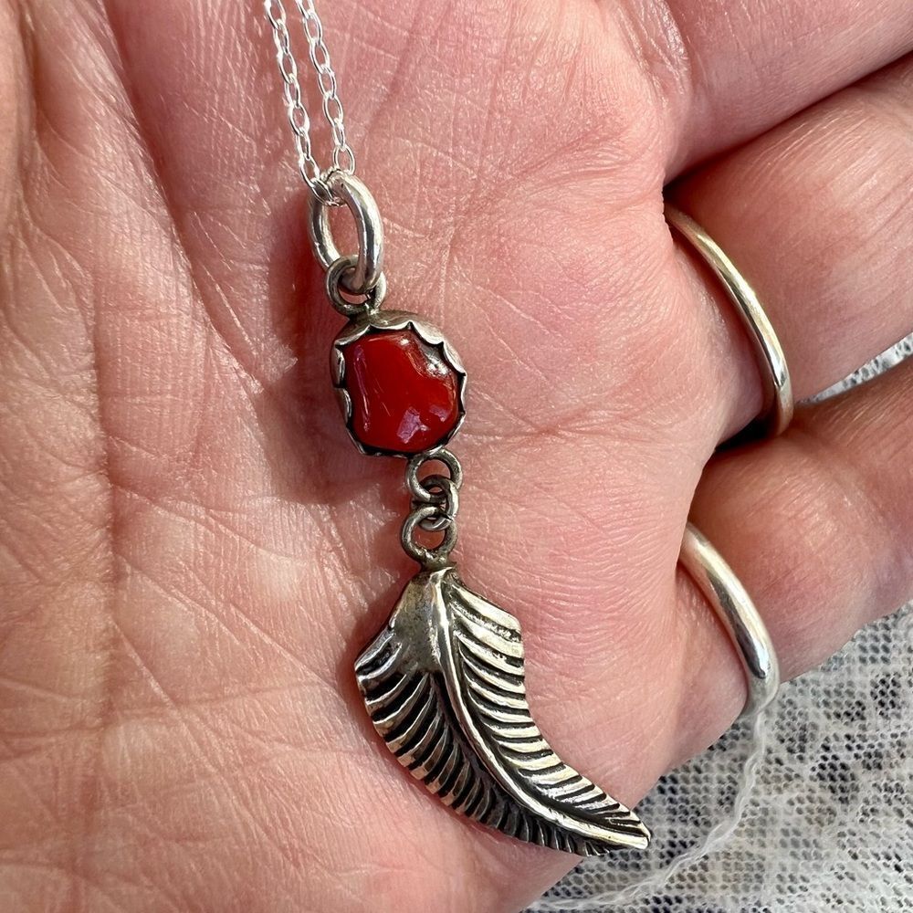 Vintage 70’s Red Coral & Sterling Feather Pendant Necklace - Picture 2 of 10